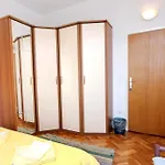 With Wifi - 8554