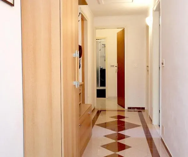 With Wifi - 8554 Appartement